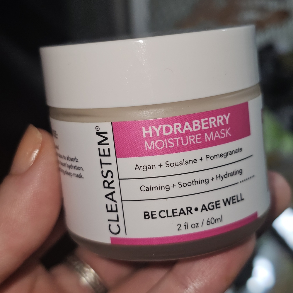 Hydraberry Moisture Mask By Clearstem Skincare